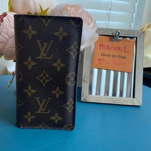 Louis Vuitton Checkbook Cover